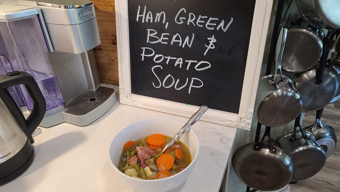 How to Make a Classic Ham, Bean and Potato Soup